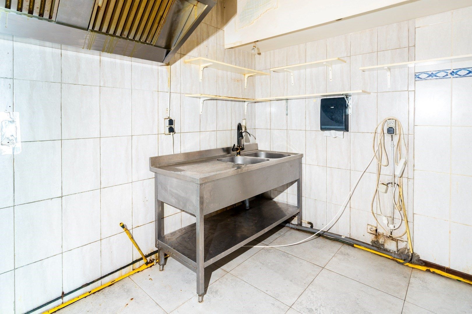 Winkelpand op strategische locatie foto 4