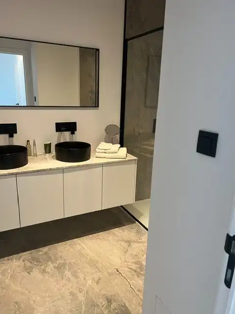 Moderne 3 slaapkamerappartement te huur aan de Theresiastraat in Hasselt - Recent gerenoveerd met garage en ideale ligging! foto 25