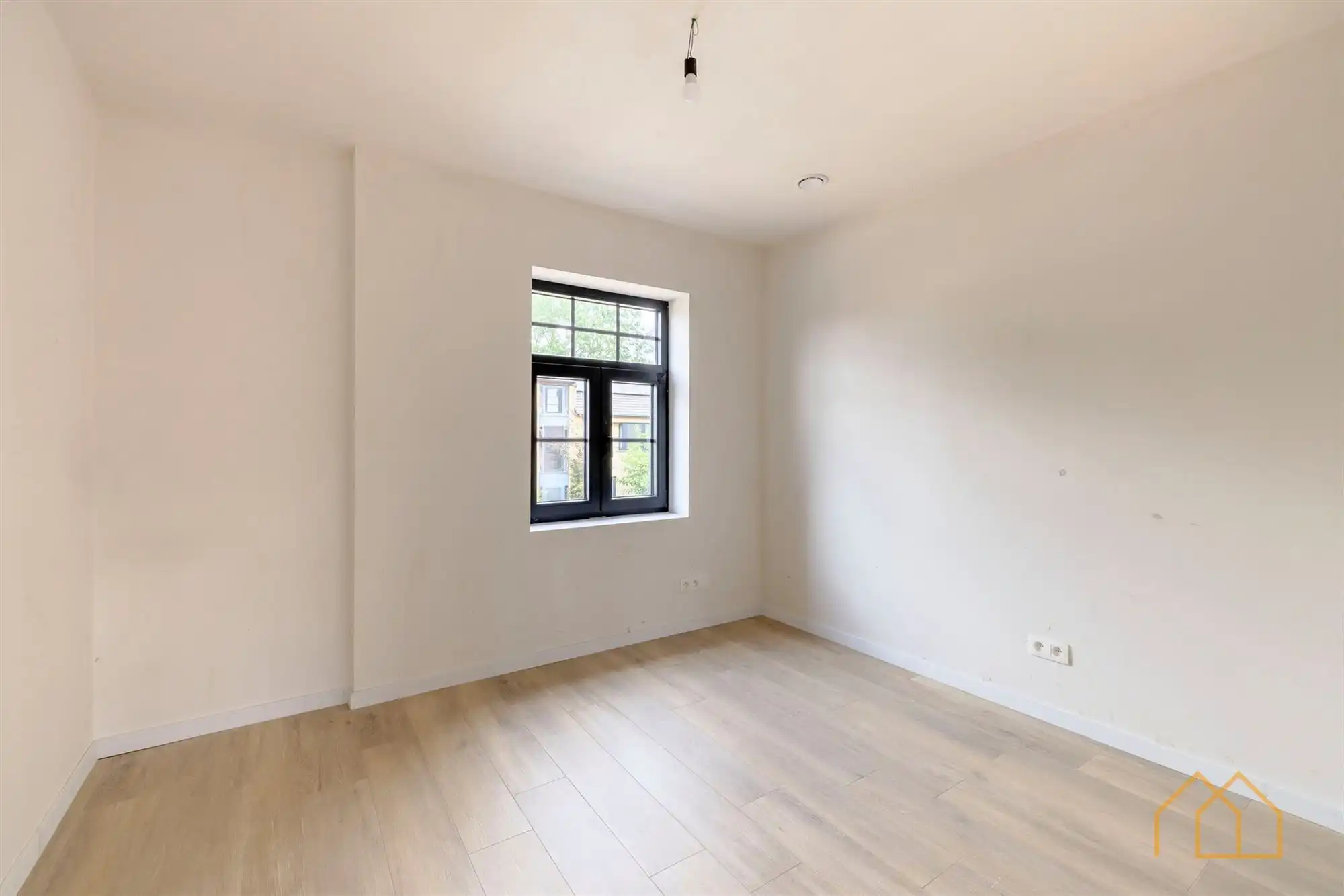 Nieuwbouw van 180m² met oprit en terras - 4slk mogelijk foto 16