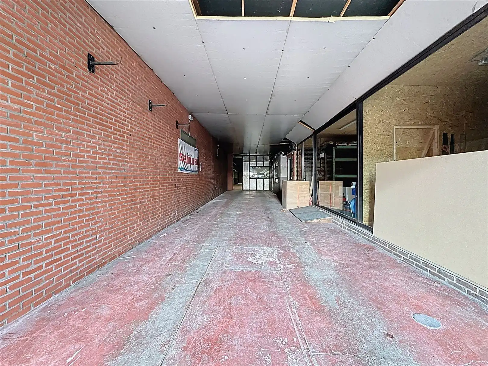 Magazijn/Atelier gelegen te Wuustwezel  foto 2