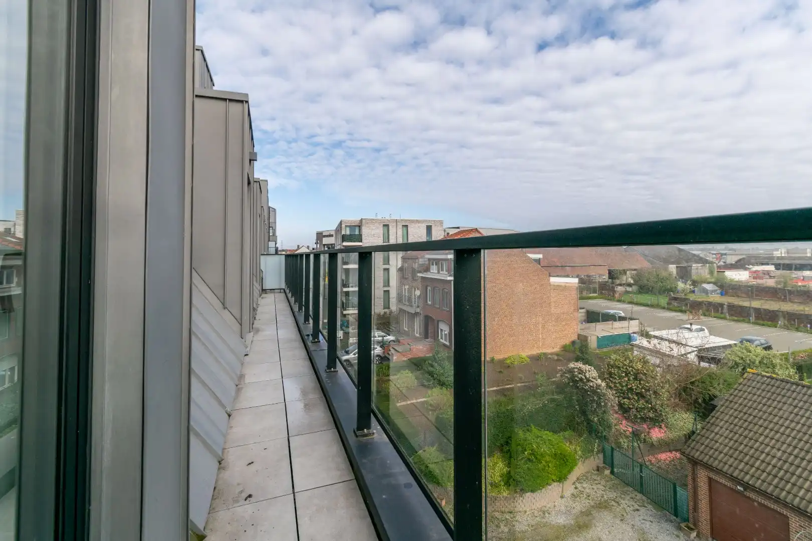 RECENT APP MET 3 SLAAPKAMERS + 2 STAANPLAATSEN! foto 16