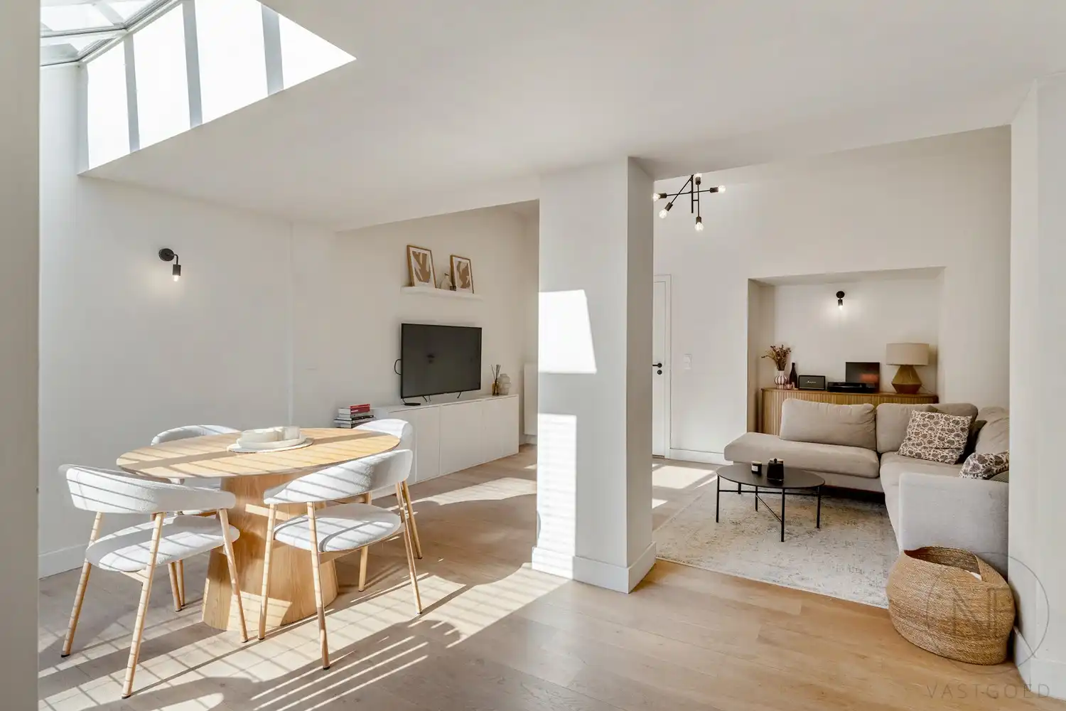 Instapklare rijwoning met leuke stadstuin foto 6