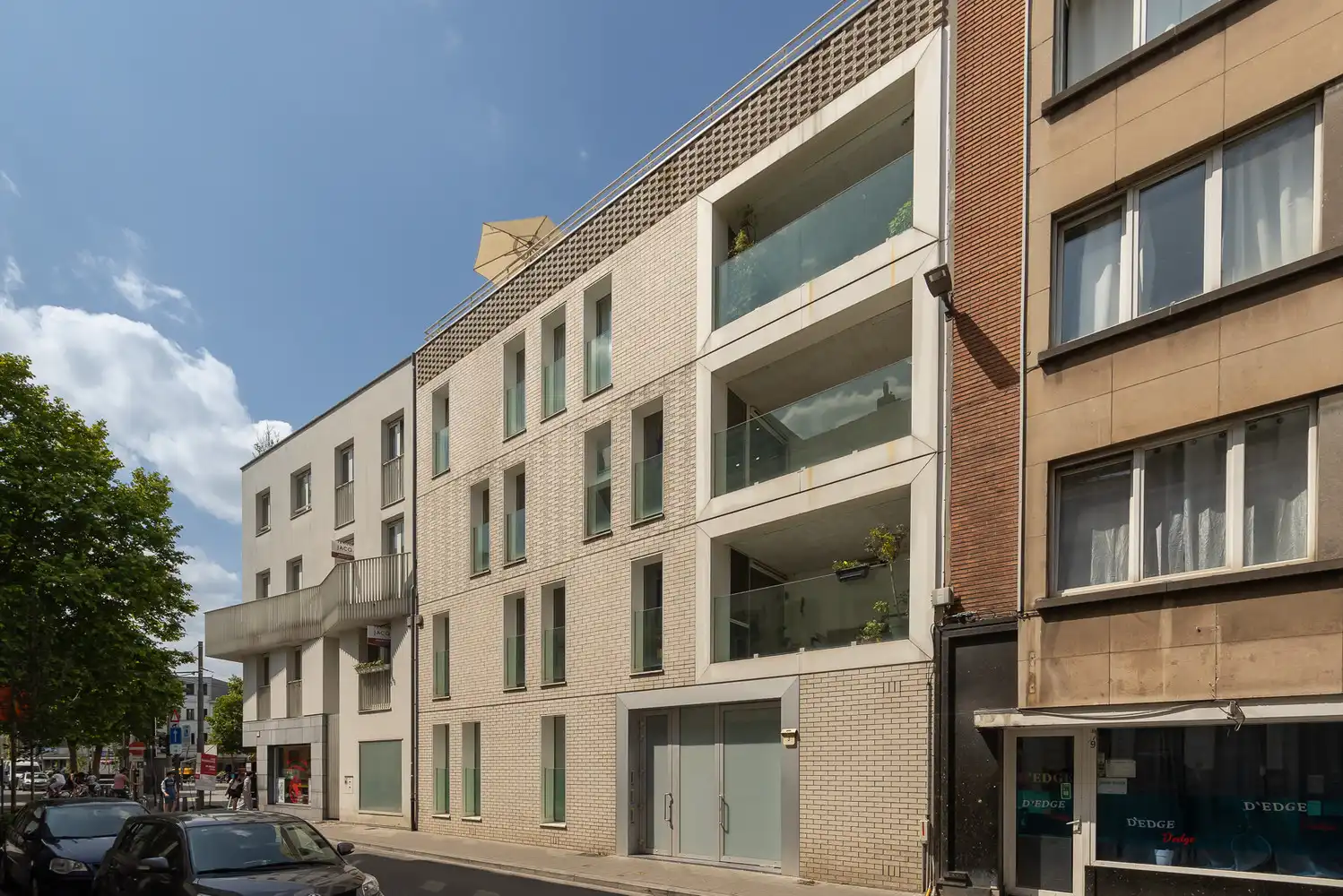 Ruim en energiezuinig (EPC A) 3-slaapkamerappartement van 125m² met leuk terras (10m²) in hartje Antwerpen foto {{pictureIndex}}