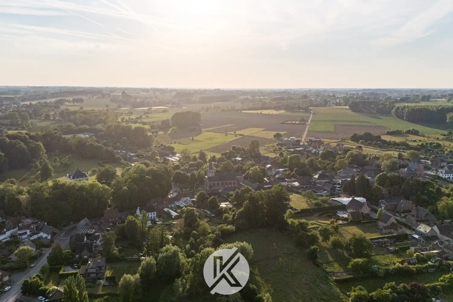 Uniek renovatieproject met ruimte en karakter foto 23