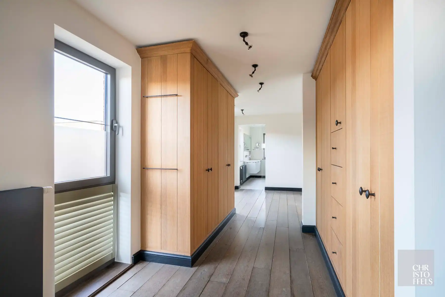 Luxe penthouse van 239m² met 34m² terrassen in hartje Zutendaal! foto 19