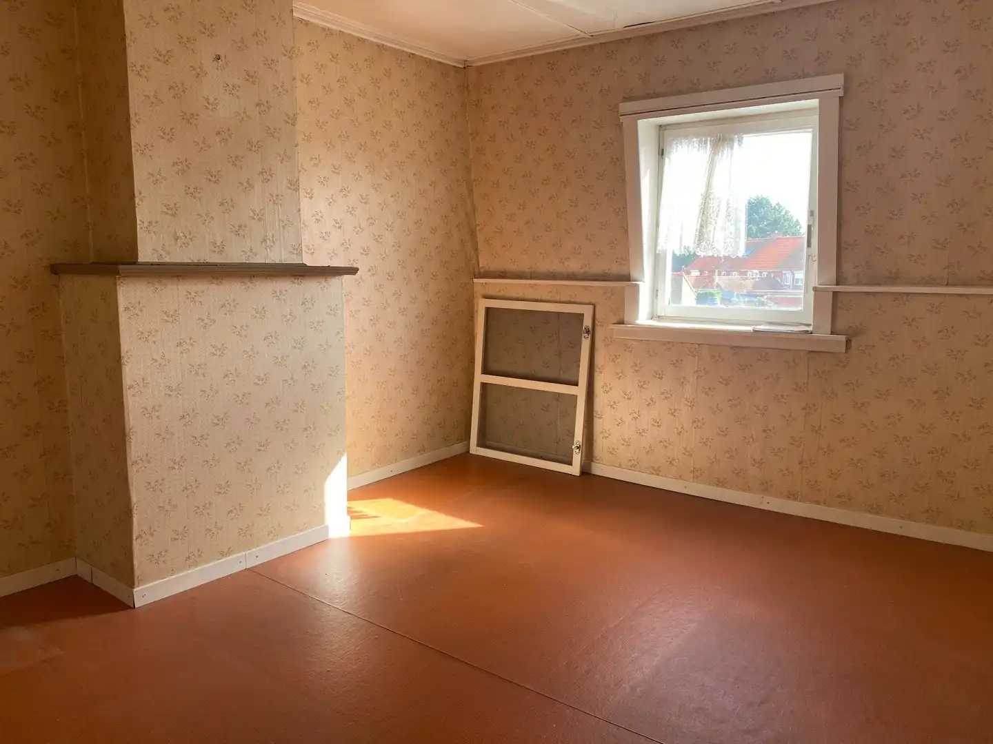 Te renoveren authentieke rijwoning met tuin en garage foto 8