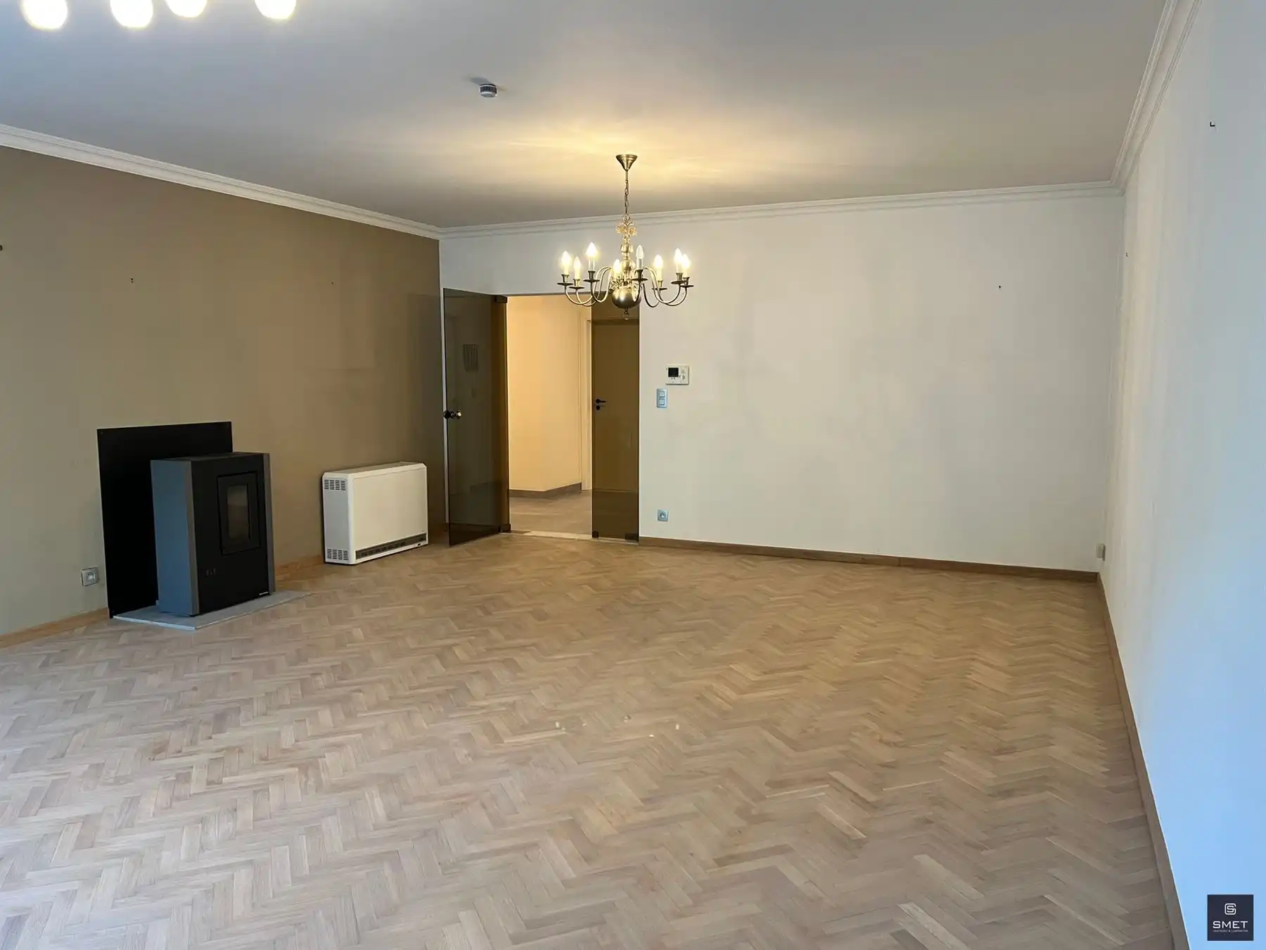 LICHTRIJK GERENOVEERD APPARTEMENT OP TOPLOCATIE foto 11