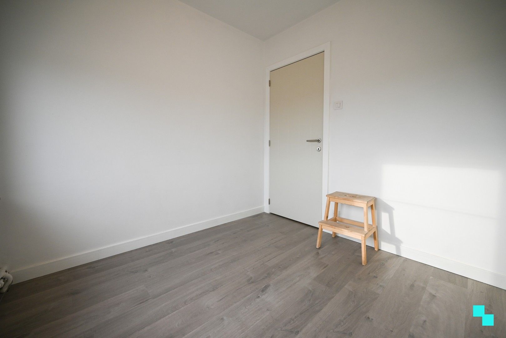 Landelijk gelegen gerenoveerde woning met opslagruimte te Ingelmunster foto 24