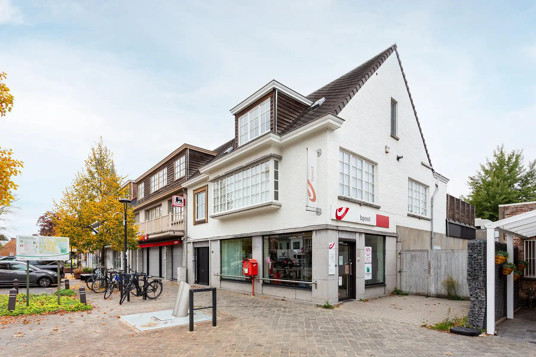 Uitzonderlijk 3 slpk duplex gelegen te centrum van Hove! foto 22