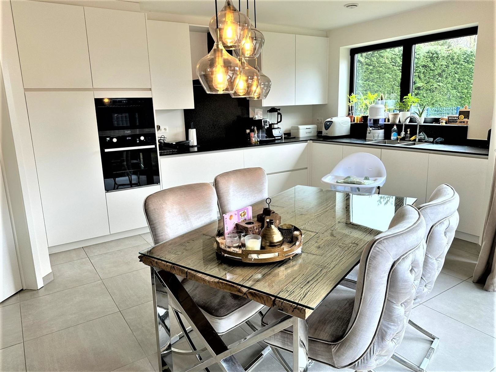 TE HUUR: Moderne woning met 3 slaapkamers te Pelt! foto 5