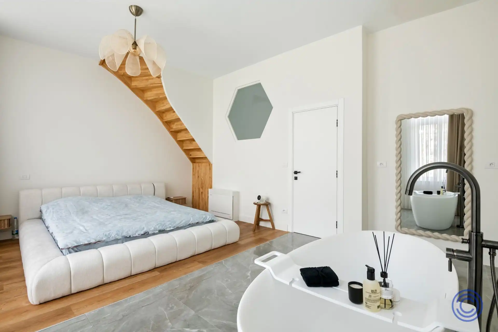 Luxueuze duplex met zonovergoten dakterras op TOP locatie foto 7