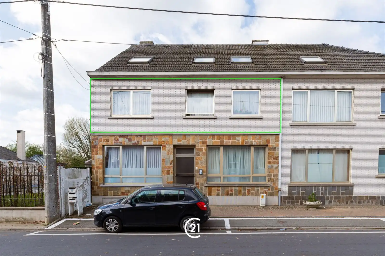 Ruim appartement met groot terras! foto {{pictureIndex}}