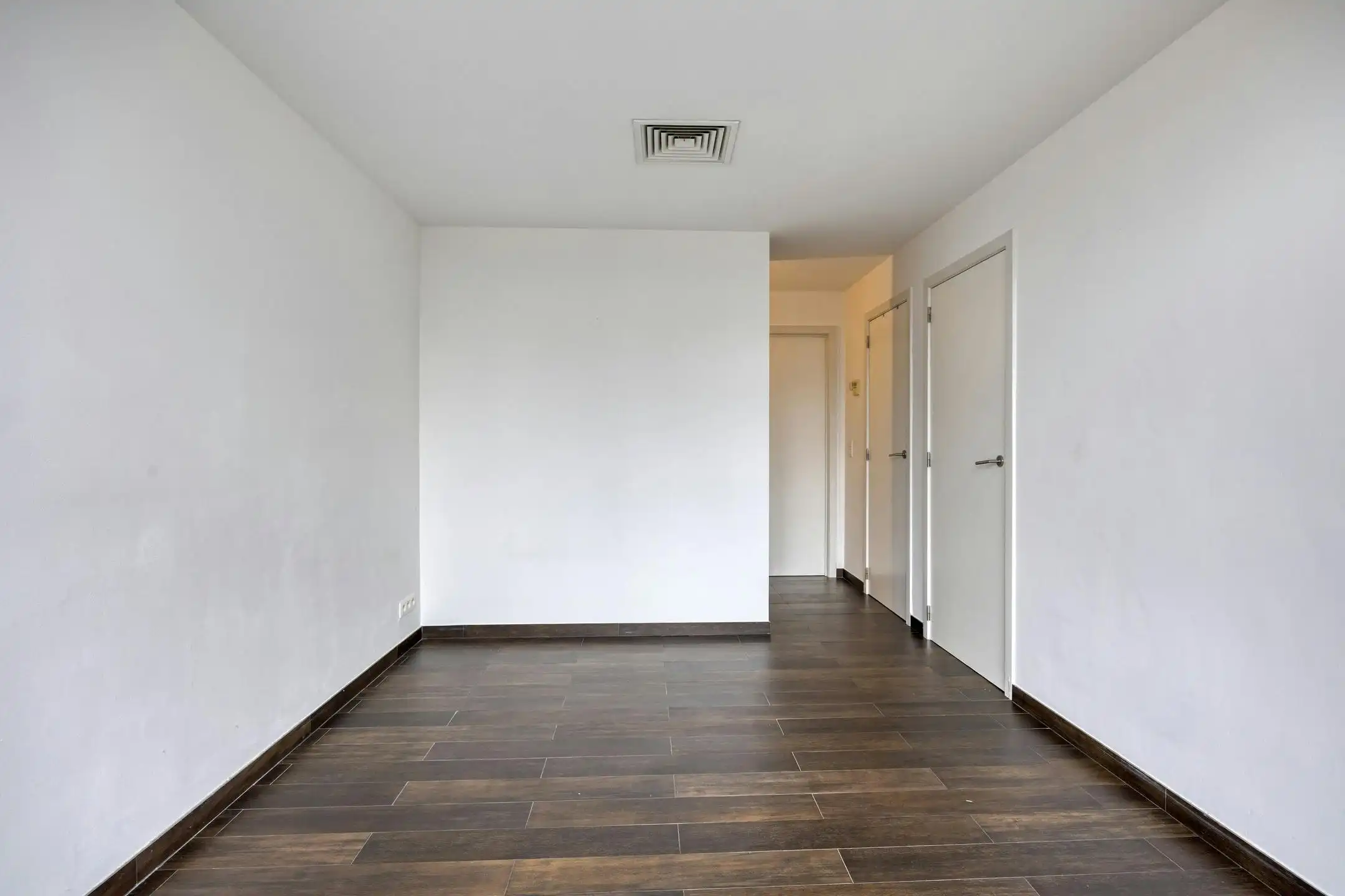 Instapklaar appartement te koop vlakbij het centrum van Wilrijk foto 11