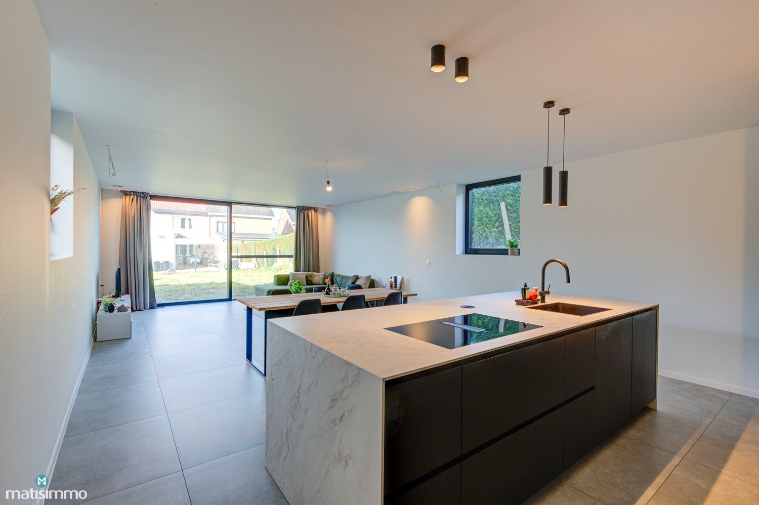 NIEUWBOUWWONING MET 3 SLAAPKAMERS EN KWALITATIEVE AFWERKING TE KORTESSEM foto 3