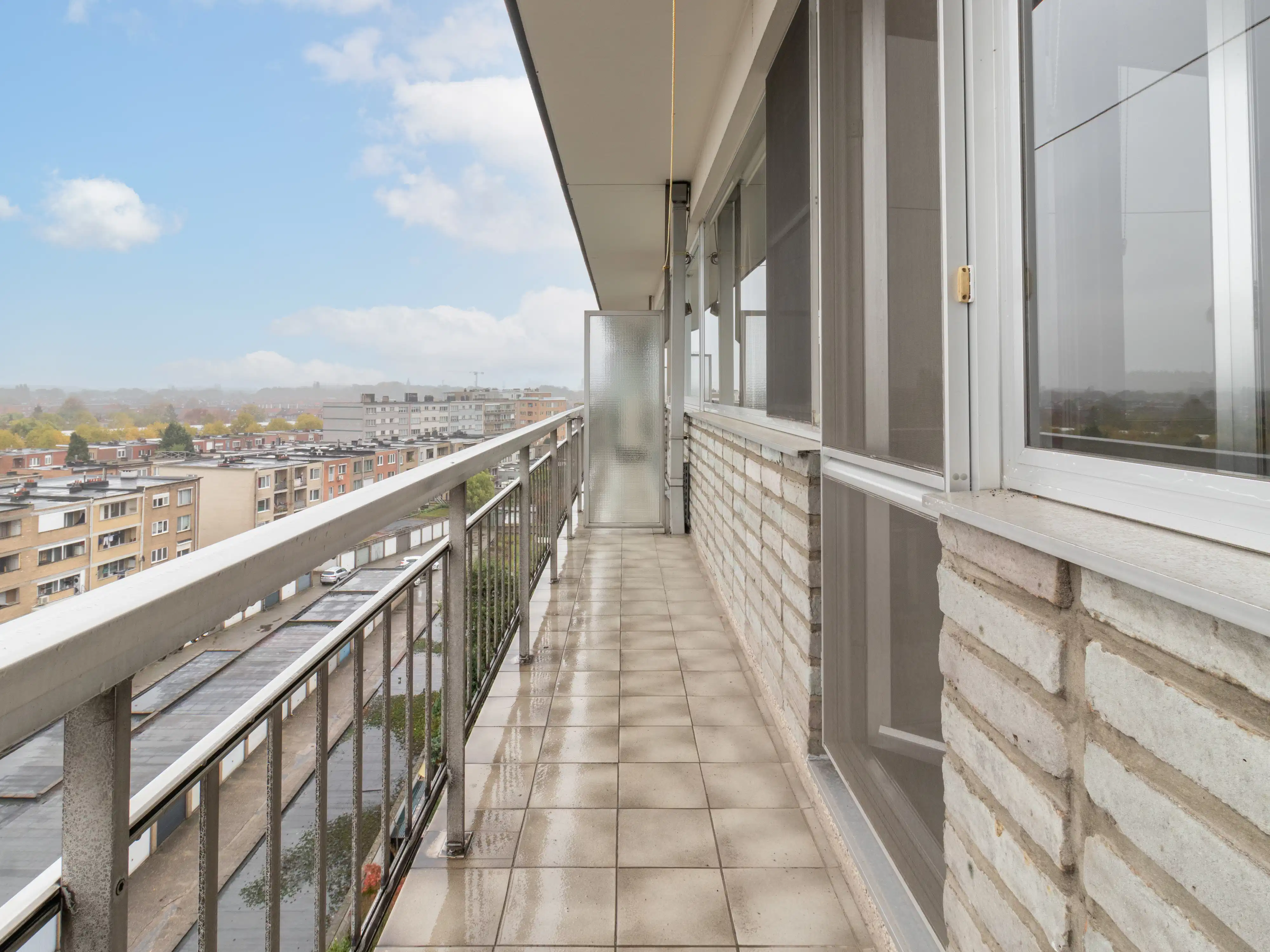 Lichtrijk 2 slaapkamerappartement met prachtig uitzicht foto 12