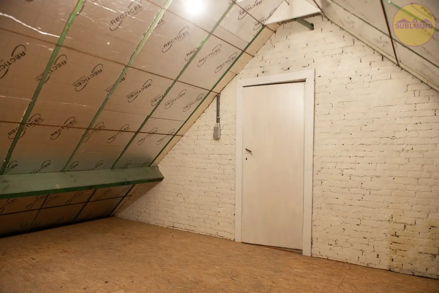 Charmante halfopen bebouwing op idyllische bosrijke locatie – uniek renovatieproject foto 25