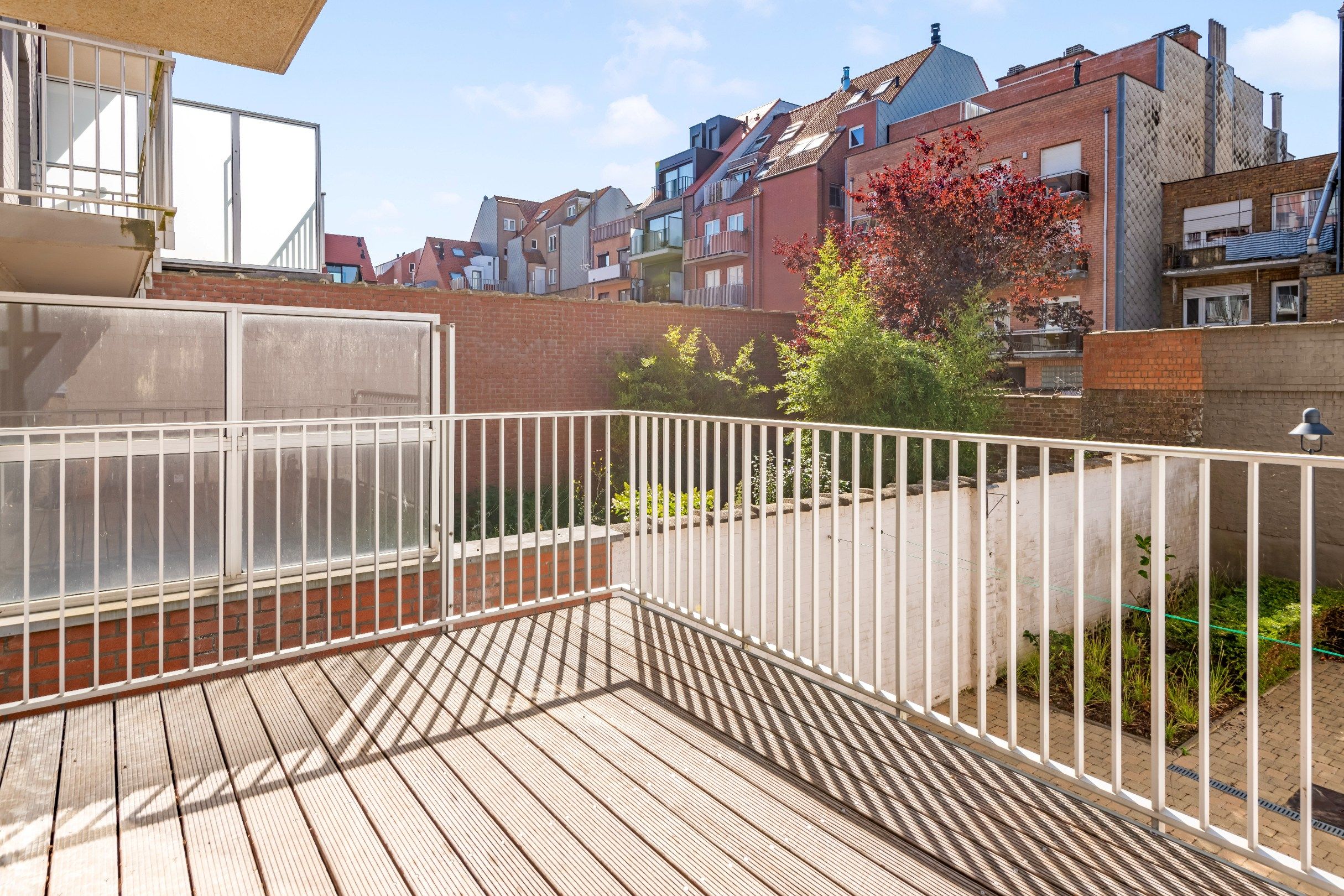 Instapklaar appartement met 3 volwaardige slaapkamers gelegen op de P. Parmentierlaan foto {{pictureIndex}}