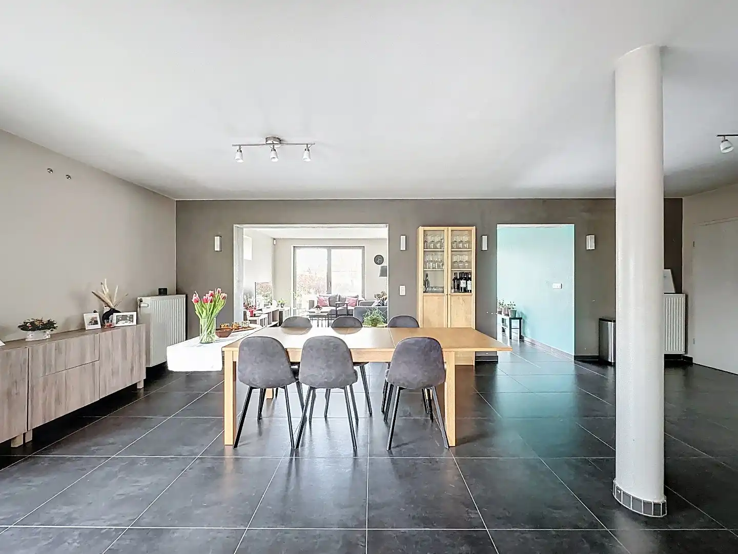 IN OPTIE! Ruime woning met zalige tuin te Binkom, Lubbeek! foto 3