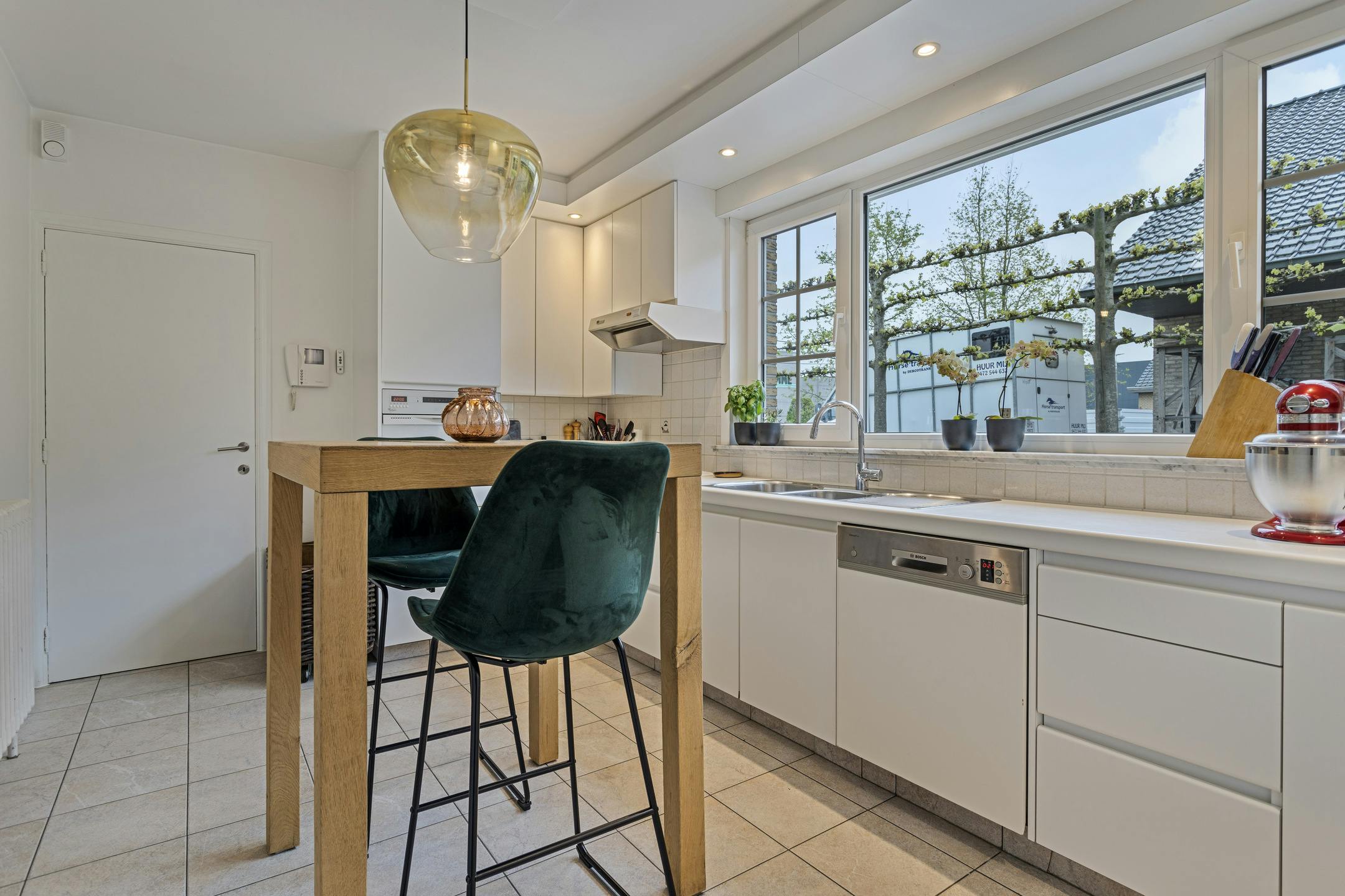 Te renoveren alleenstaand huis te koop op 1062 m² in Rumbeke foto 11