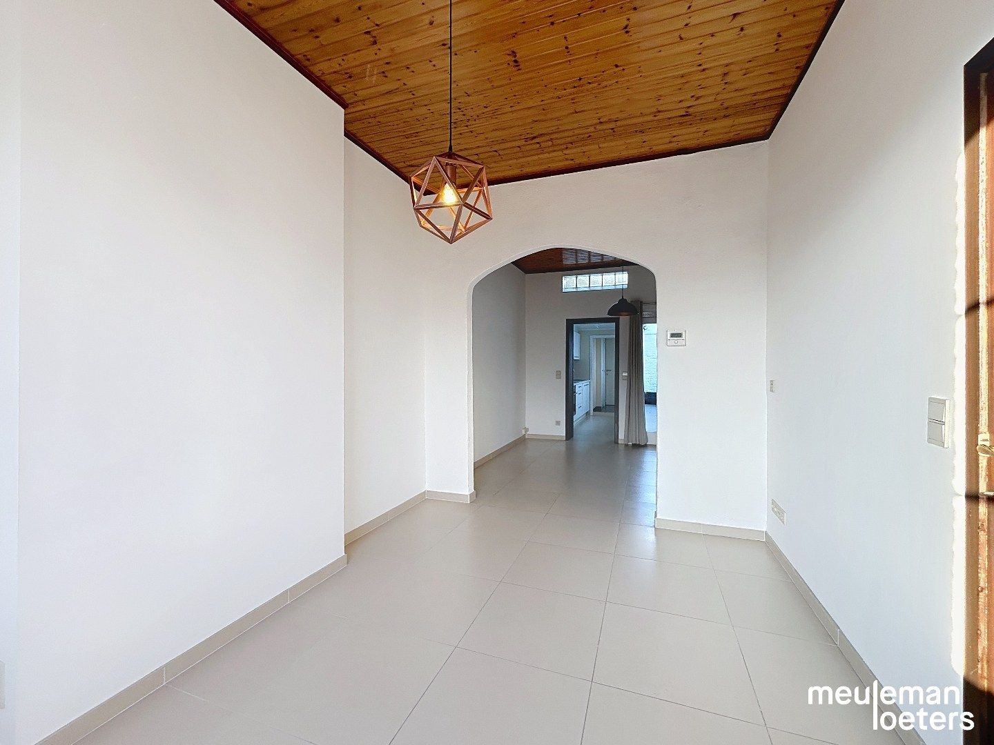 Toffe woning met twee slaapkamers en stadsterras  foto 7