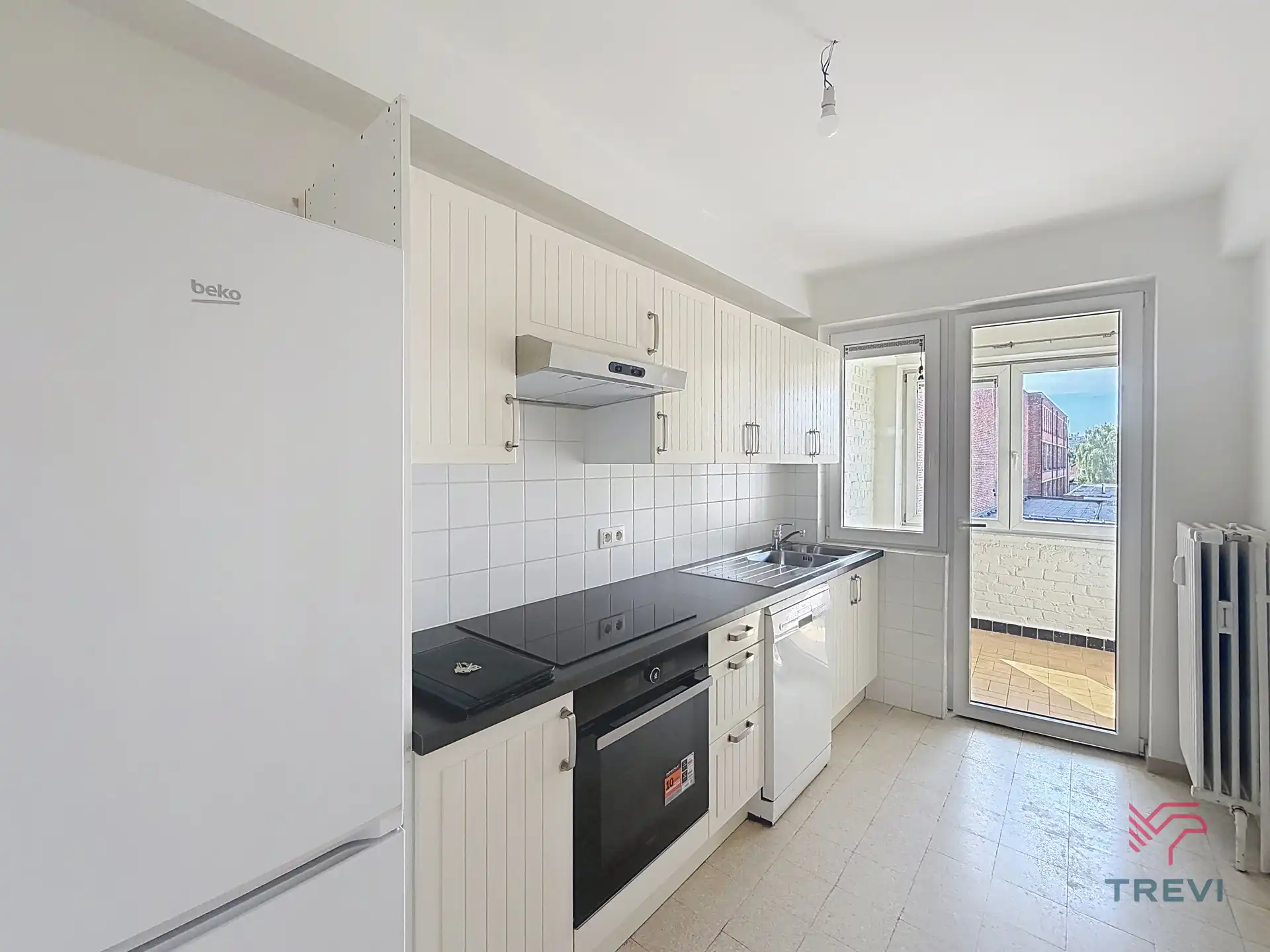 Mooi, gerenoveerd appartement met 2 slaapkamers foto 4