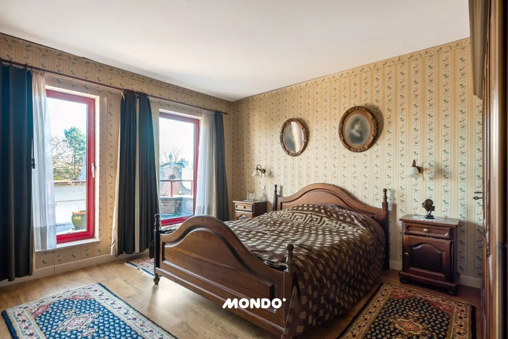 Ruim appartement met drie slaapkamers foto 9