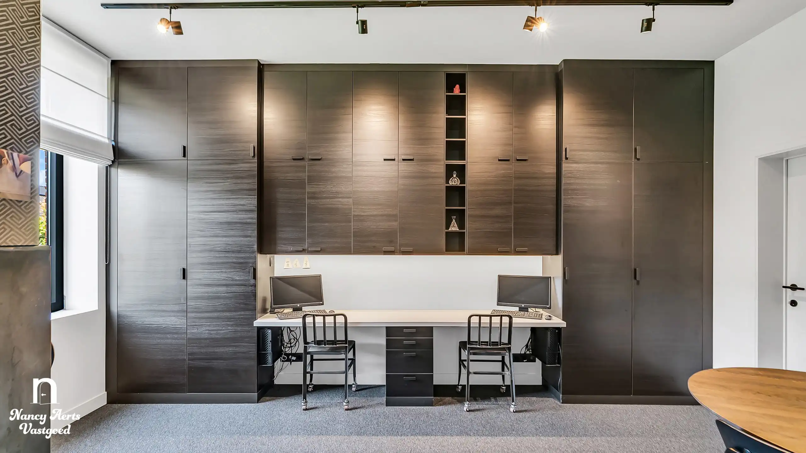 Luxe villa met karakter en hedendaags comfort in het groen foto 12