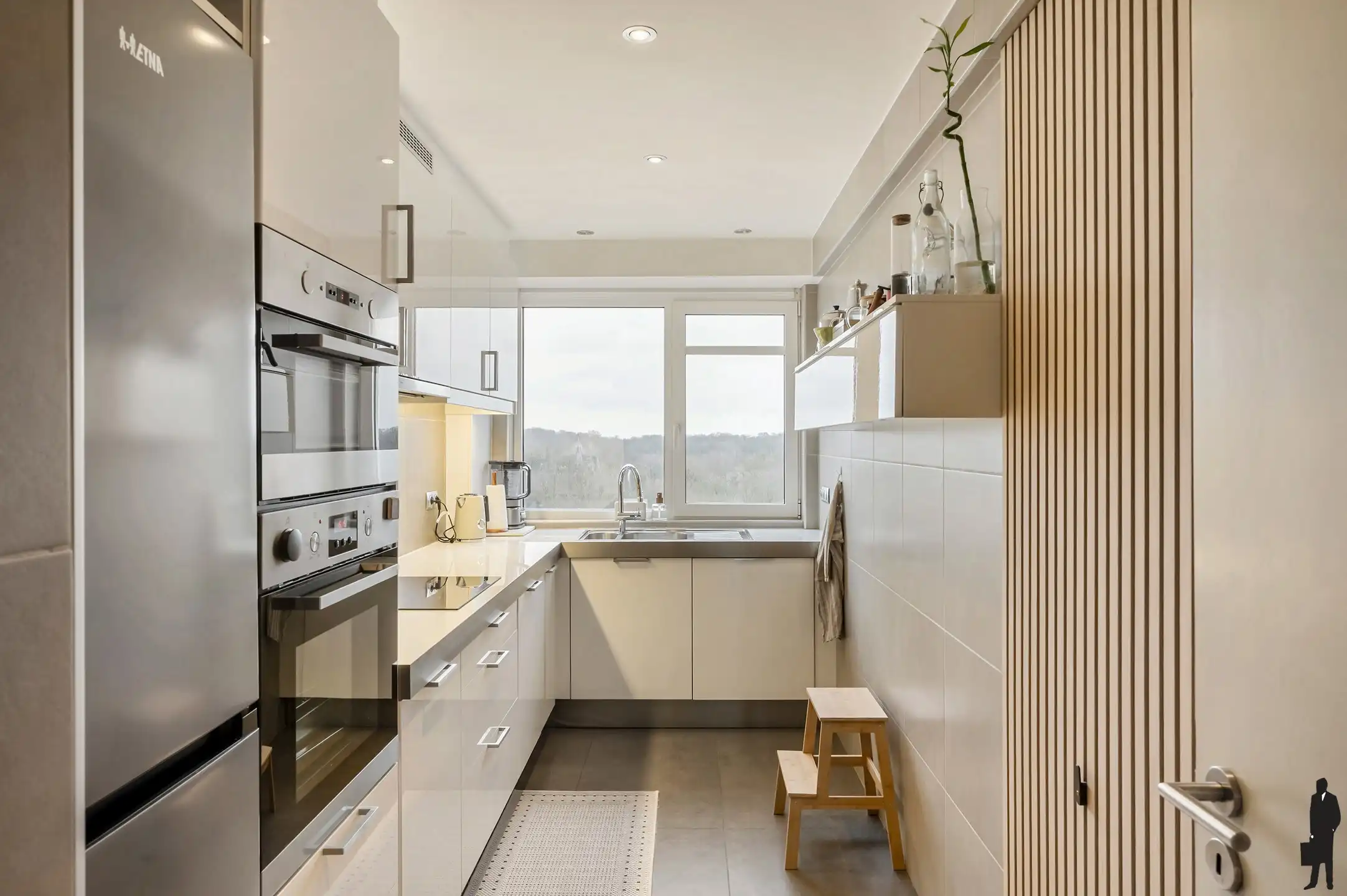 Instapklaar appartement met terras en warmtepomp foto 7