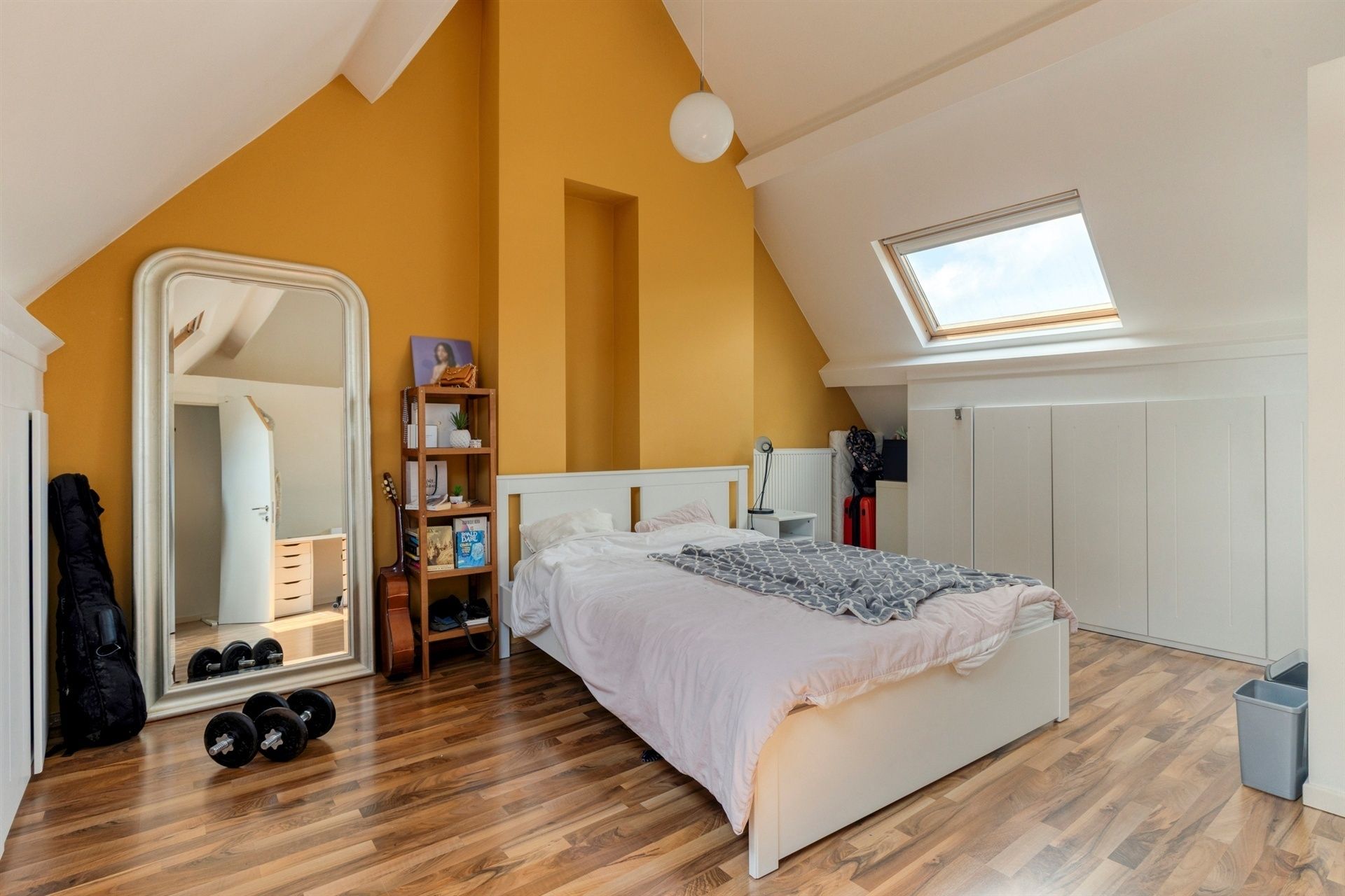 Instapklare, volledig gerenoveerde woning met 3 kamers foto 17