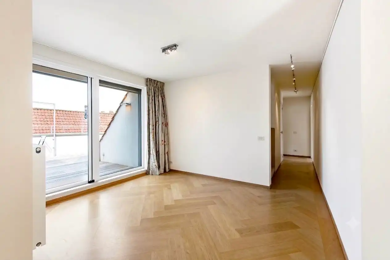 Exclusief dakappartement aan de Brugse reien foto 6