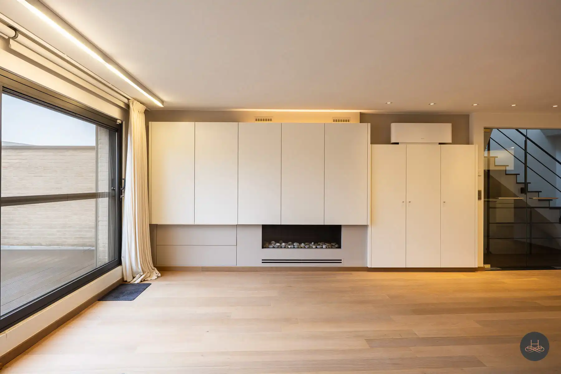 Zeer ruim triplex appartement in centrum Haacht foto 4