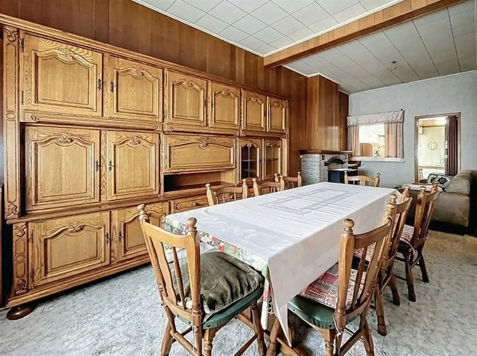 Charmante gezinswoning met garage op perceel van 257m²  foto 3