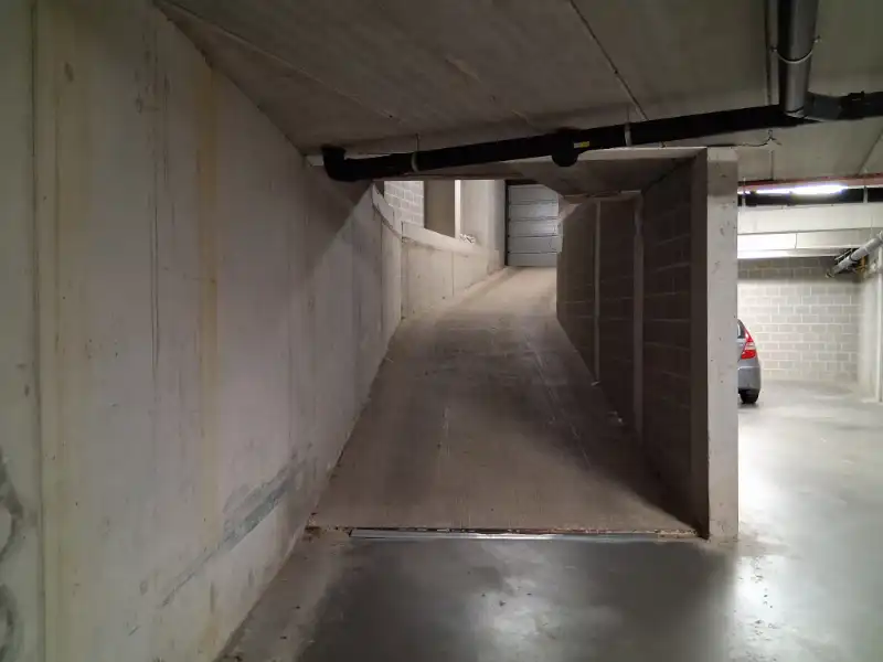 Garage te koop in het hart van Mechelen foto 3