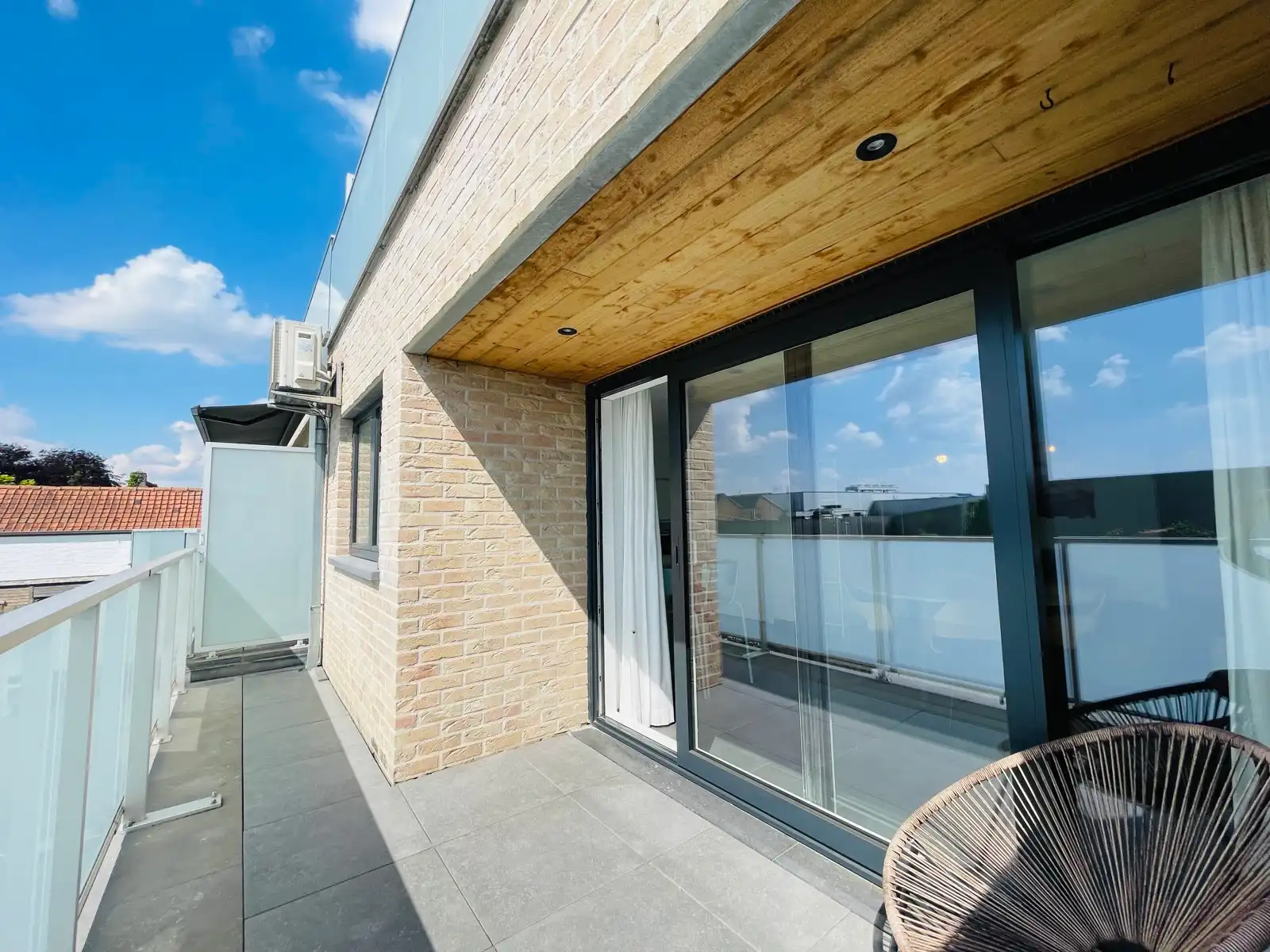 Appartement te huur foto 10