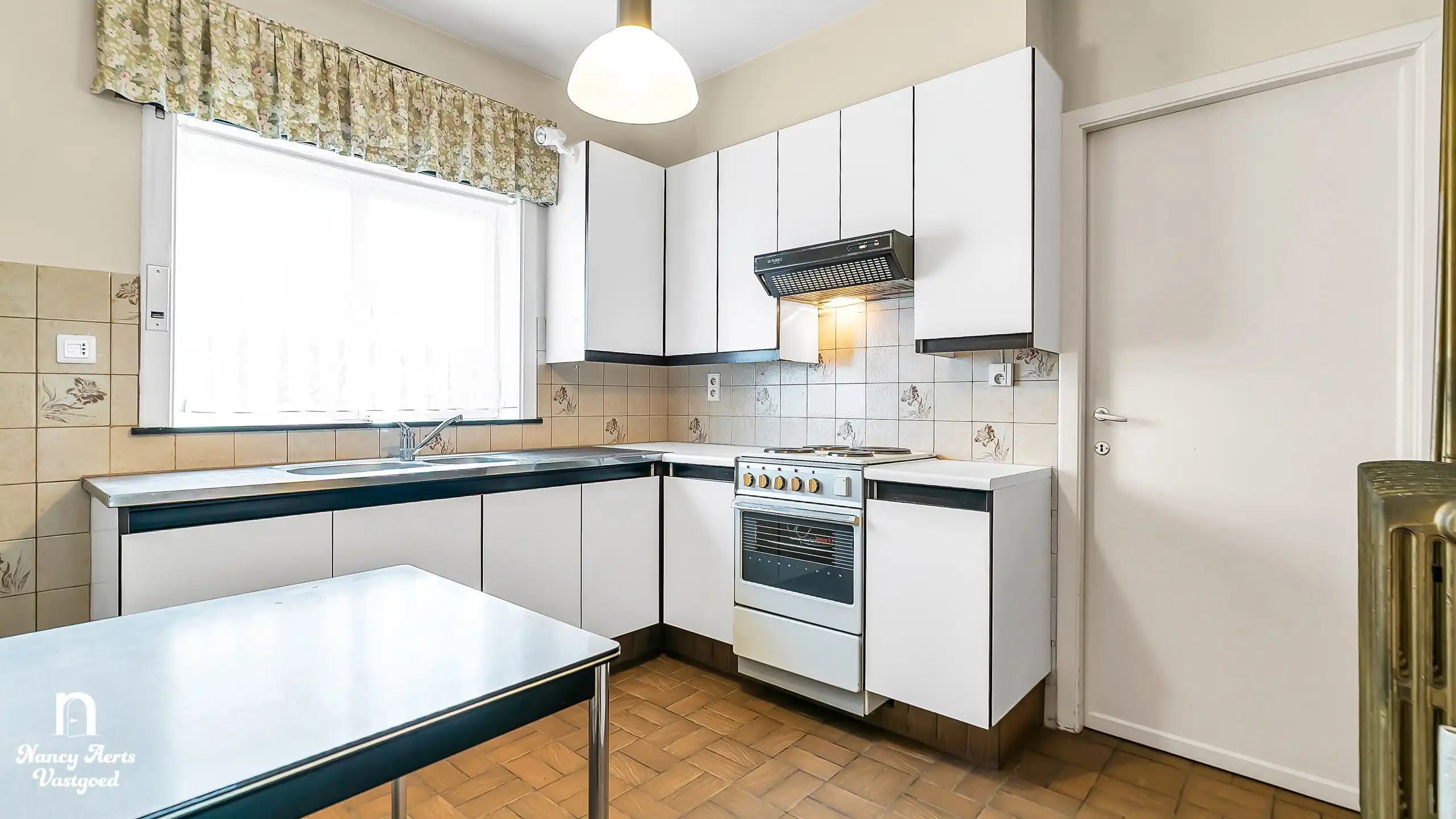 Woning op 1.287 m² met zuidtuin en renovatiepotentieel foto 13