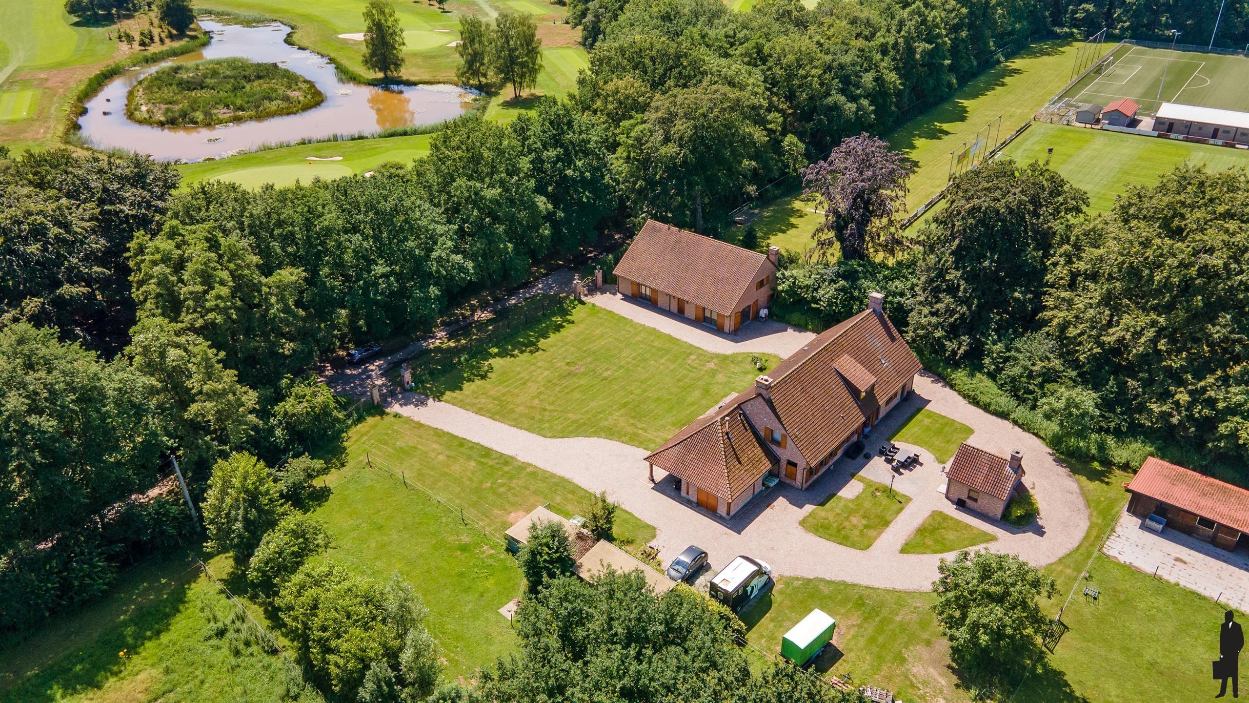 Luxe kangoeroe-villa te Sint-Job met paardenacc. op ca. 1,2 HA! foto 82