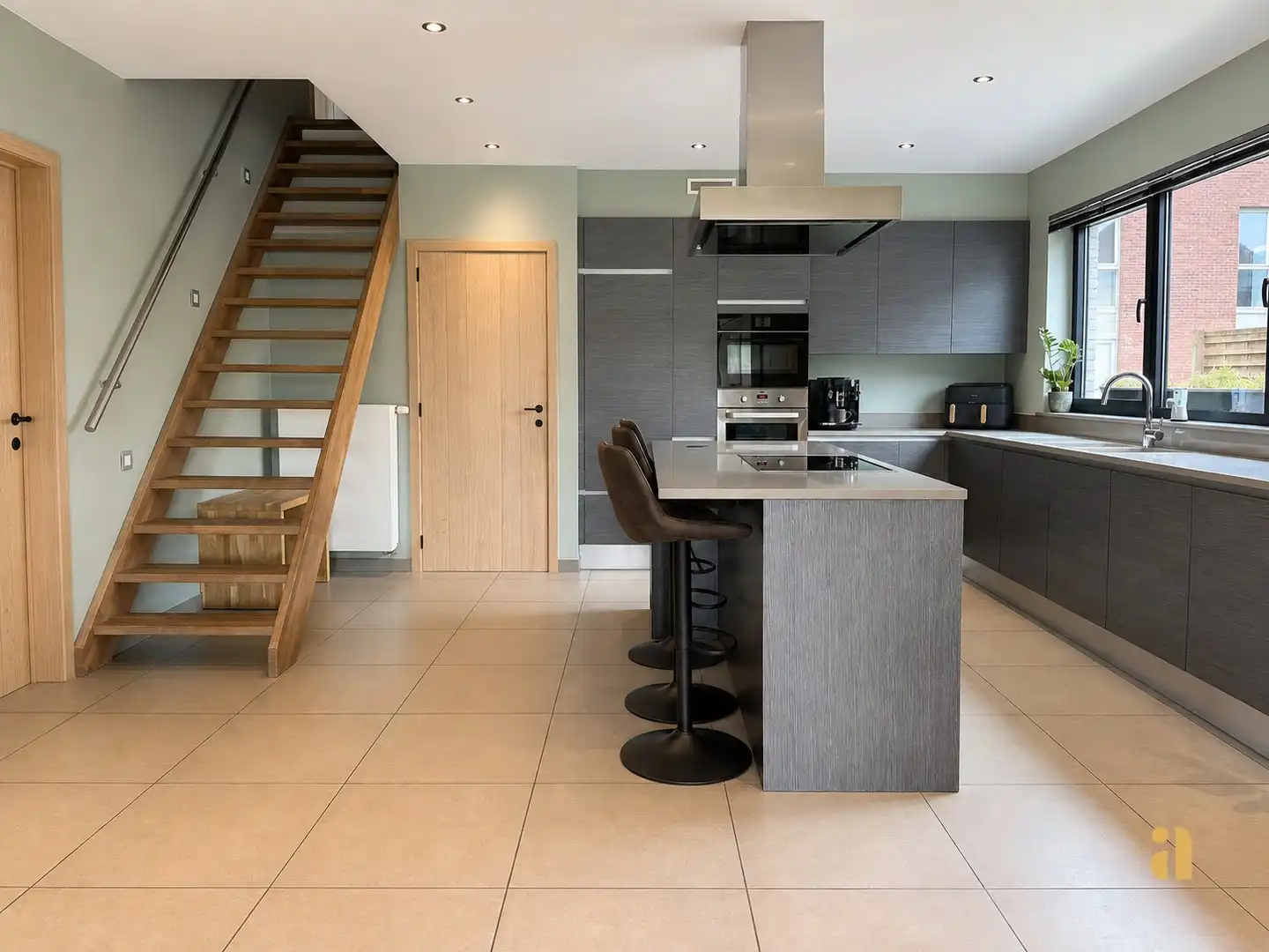 Recente woning, met ruimte voor de perfecte apero foto 7