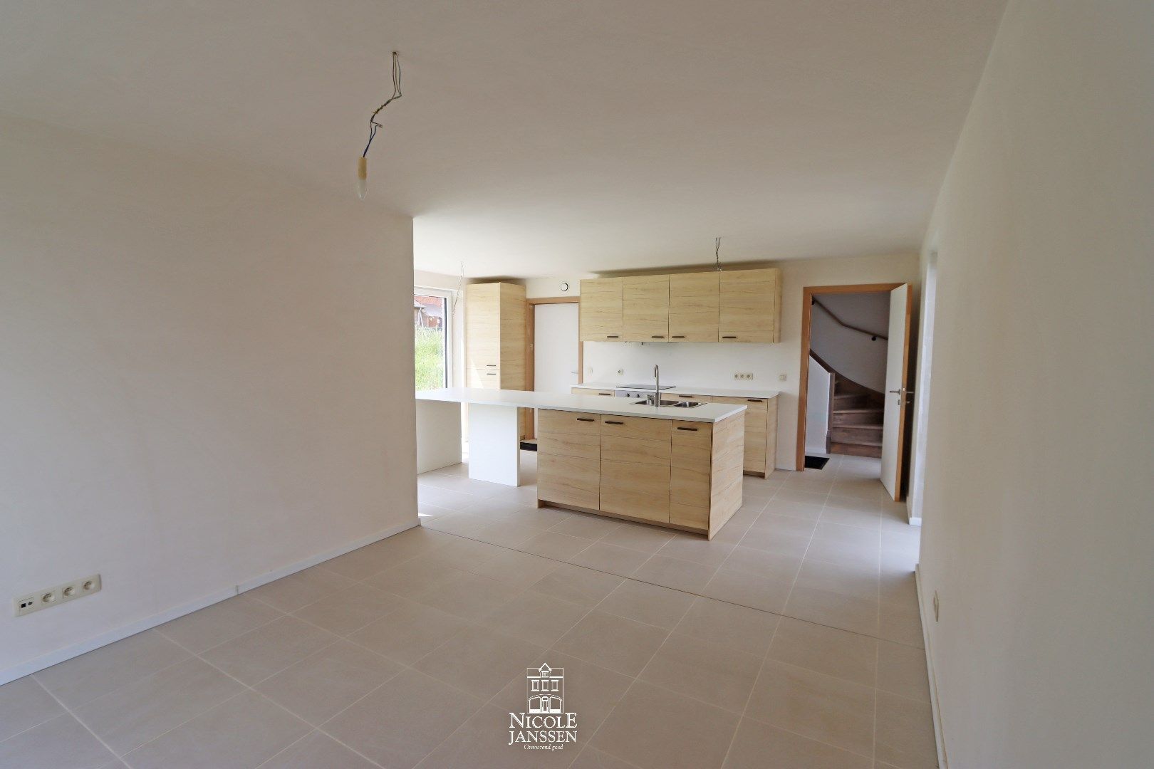 Vrijstaande nieuwbouwwoning met 3 slaapkamers in een rustige omgeving foto 4