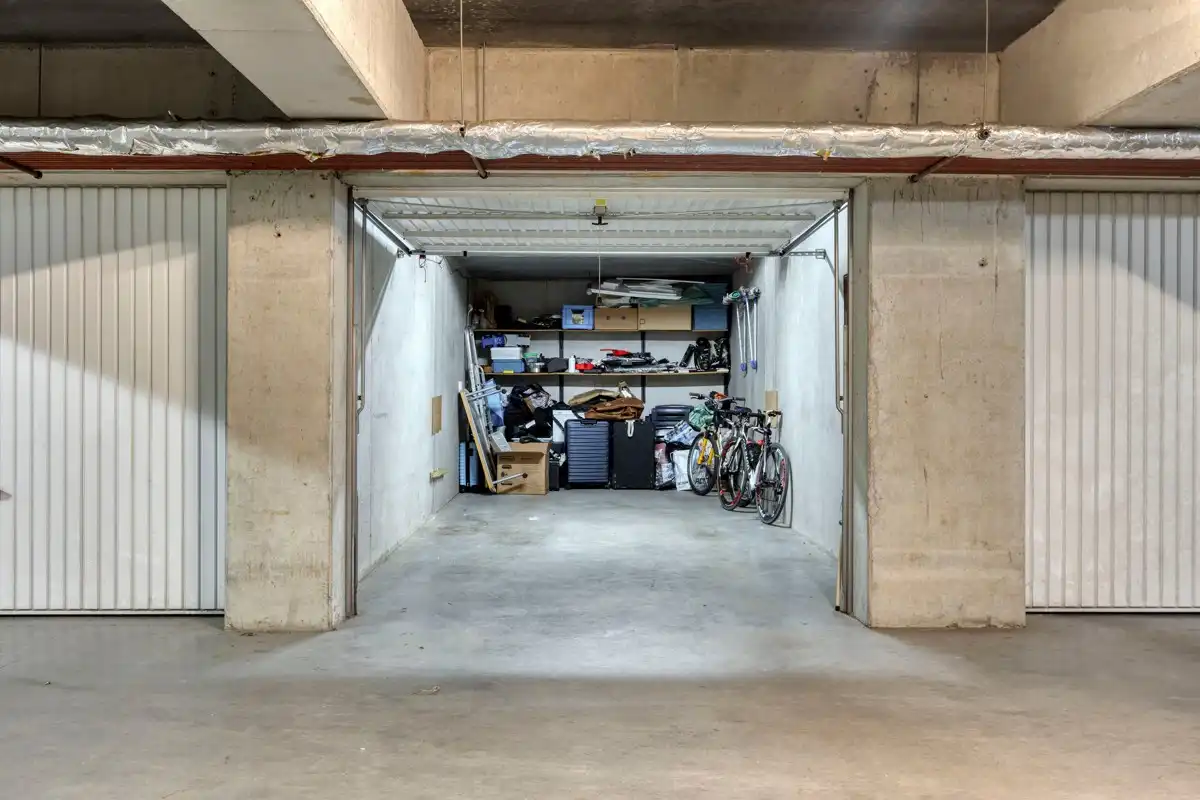 Gemeubeld hoek appartement met twee slaapkamers foto 16