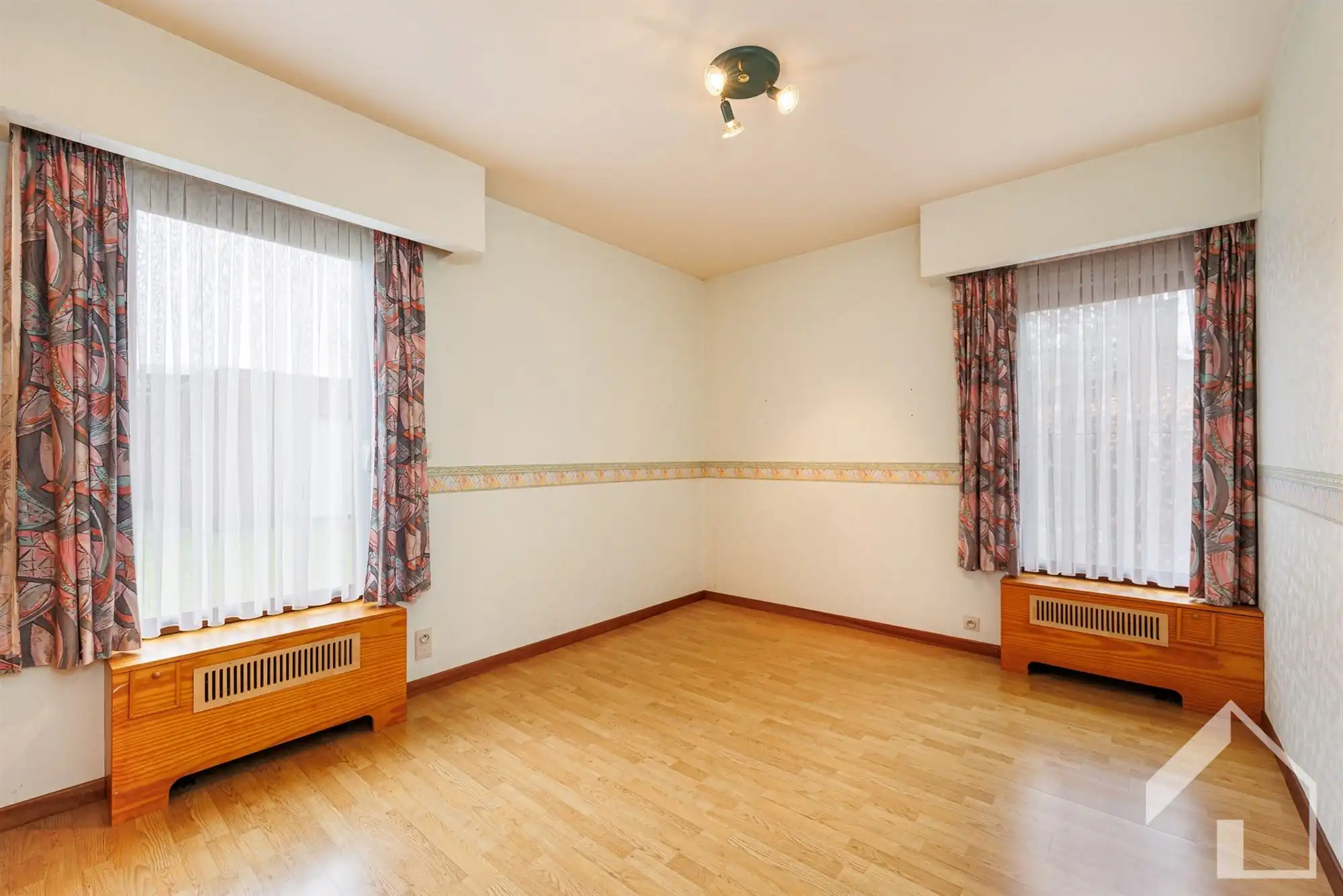 Open bebouwing in een rustige wijk! foto 18