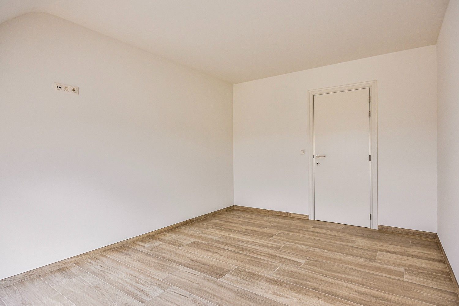Uniek instapklaar appartement met 2 slaapkamers op TOPlocatie in het Hart van Lanaken foto 20