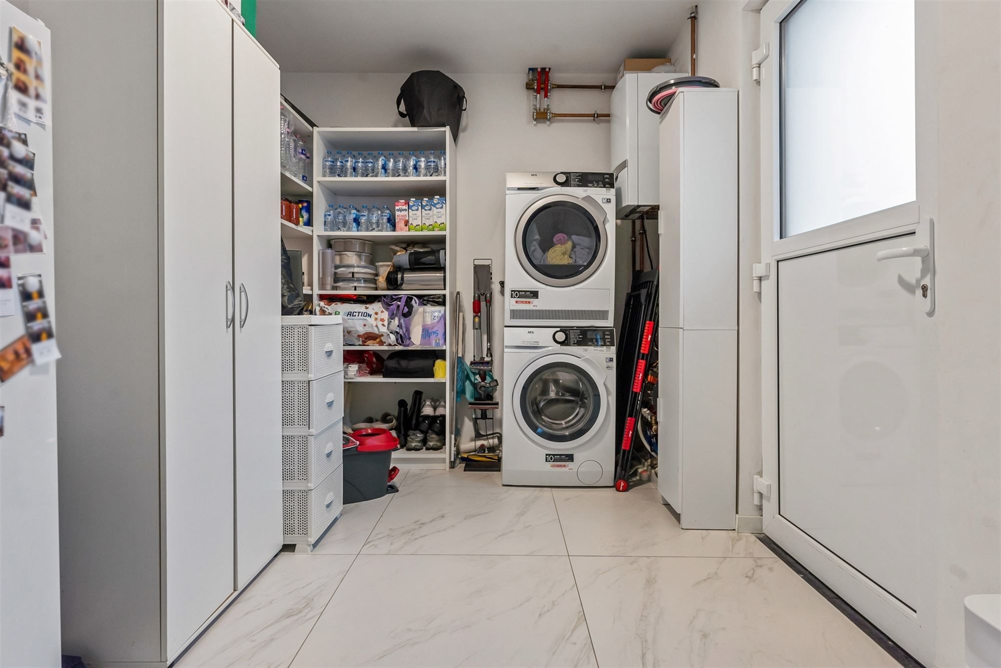 UITERST KNAP GERENOVEERDE WONING MET 3-4 SLAAPKAMERS OP EEN PERCEEL VAN 12A48CA TE BEVERLO foto 14