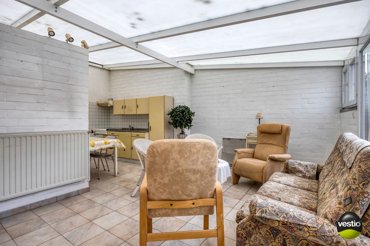 RUSTIG GELEGEN KARAKTERVOLLE AUTHENTIEKE WONING OP 6A85CA TE LAUW. foto 12