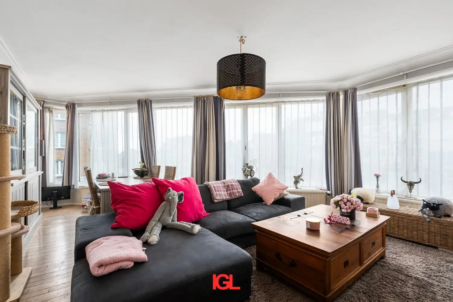 Zonnig & gerenoveerd één slaapkamer-appartement op grens Dilbeek-Molenbeek + optionele ondergrondse staplaats foto 4