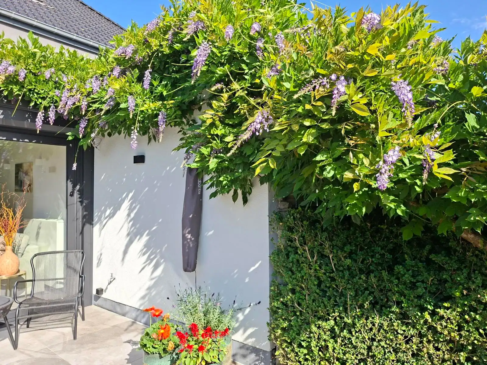 Instapklare woning met 3 slaapkamers en grote tuin foto 27