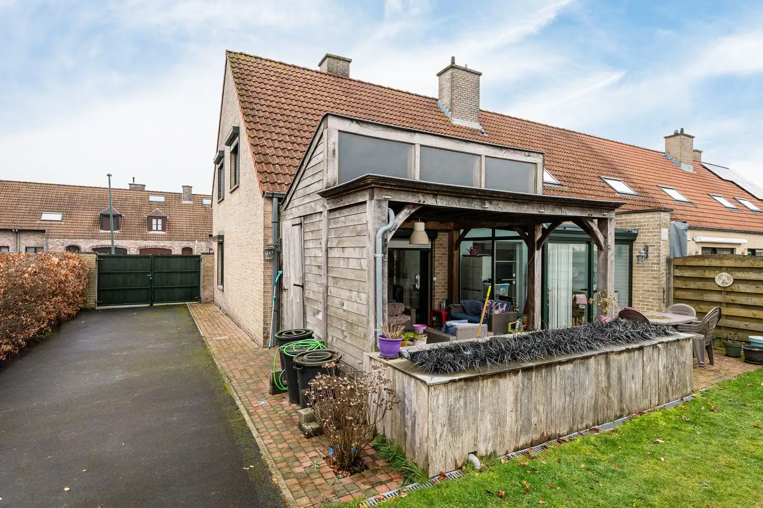 Instapklare halfopen bebouwing in gezellige verkaveling te Eeklo foto 26