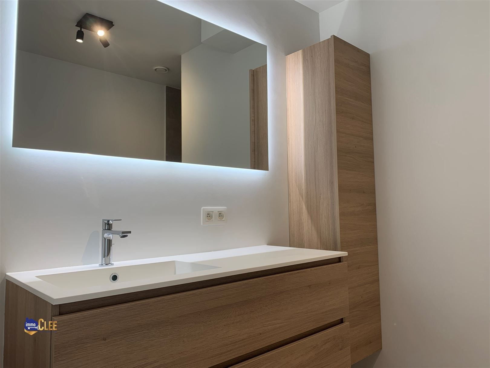 Ruim gelijkvloers appartement in Sint-Truiden foto 13