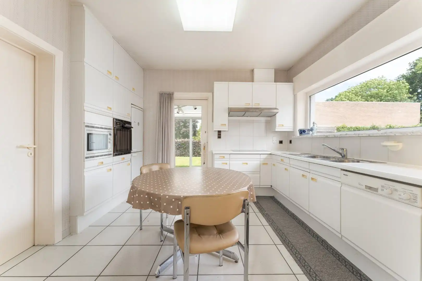 Centraal gelegen lichtrijke villa met 3 slpk, tuin en garage, Torhout foto 14