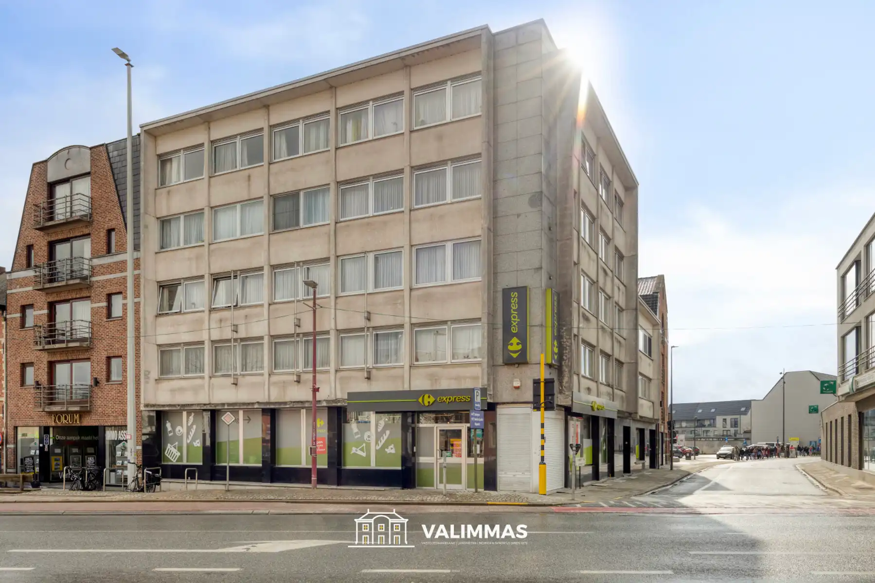 Centrum Asse: verzorgd en welgelegen appartement + kelder... foto {{pictureIndex}}