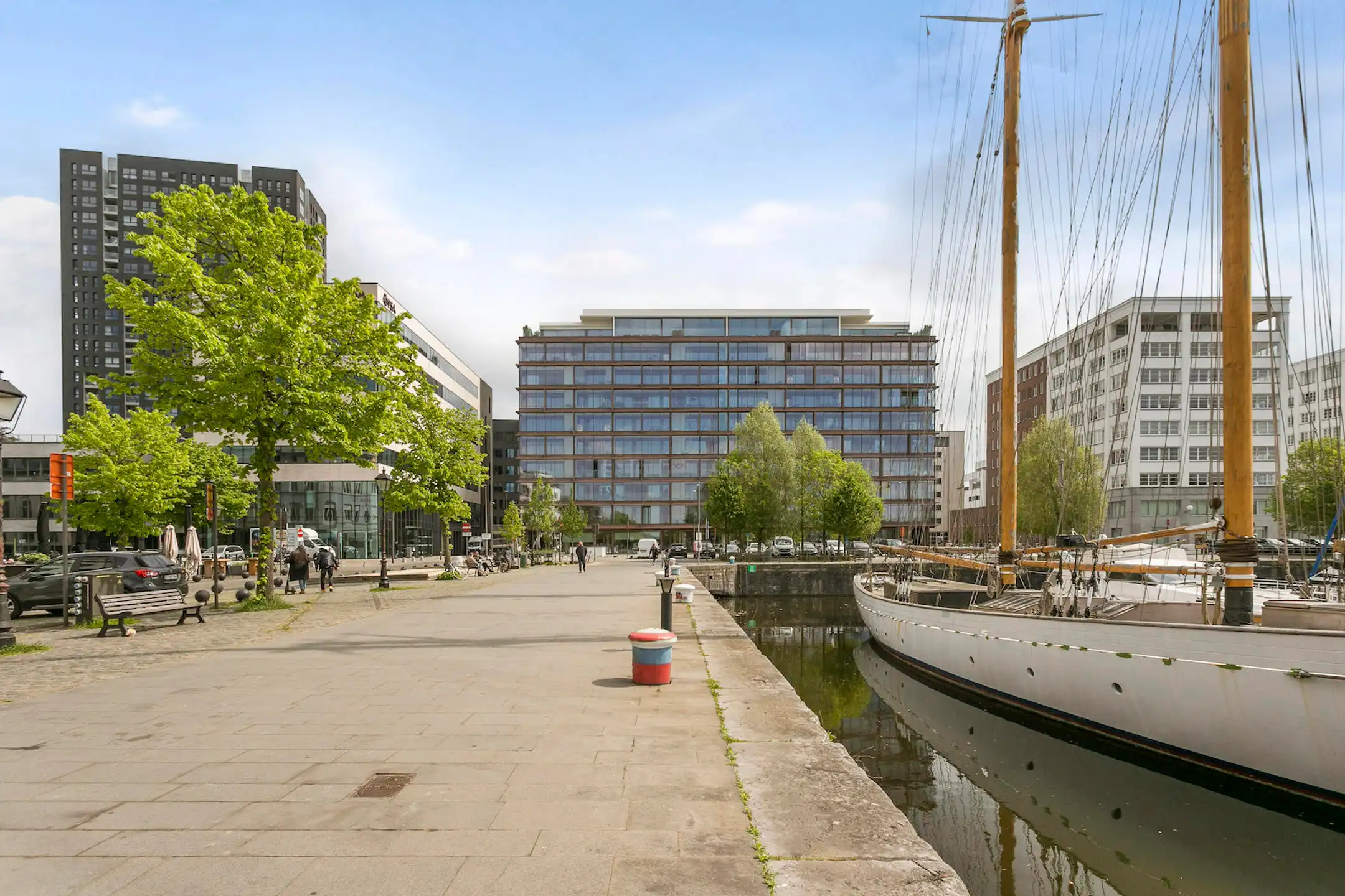 Prachtig appartement met zicht op het Willemdok en het MAS! foto {{pictureIndex}}